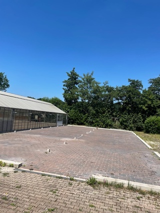 ca. 300m² Getrommelde bestating